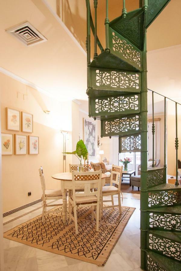 Botanic Duplex Terrace 5 Pax Siviglia